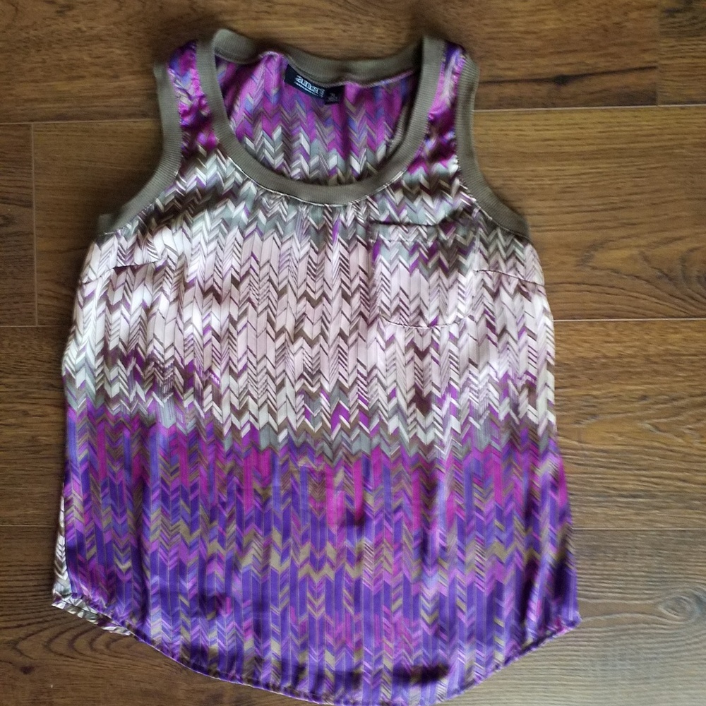 Ladies tank